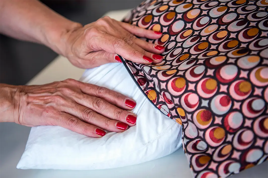 Effe C a Tolentino realizza cuscini da arredamento su misura